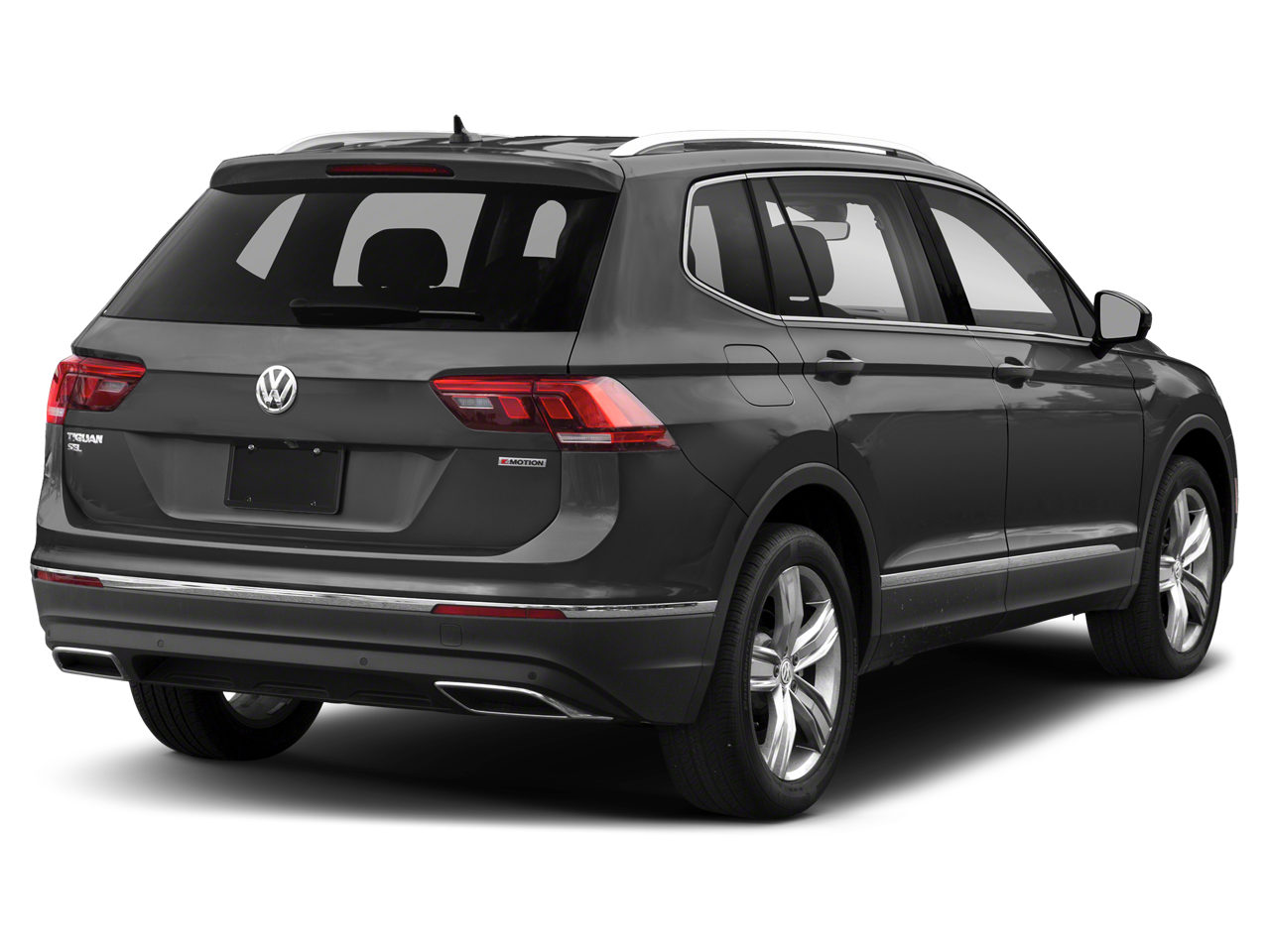 Used 2019 Volkswagen Tiguan SEL Premium with VIN 3VV4B7AX6KM018083 for sale in Ashwaubenon, WI