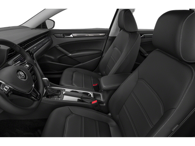 2020 Volkswagen Passat 2.0T R-Line Auto