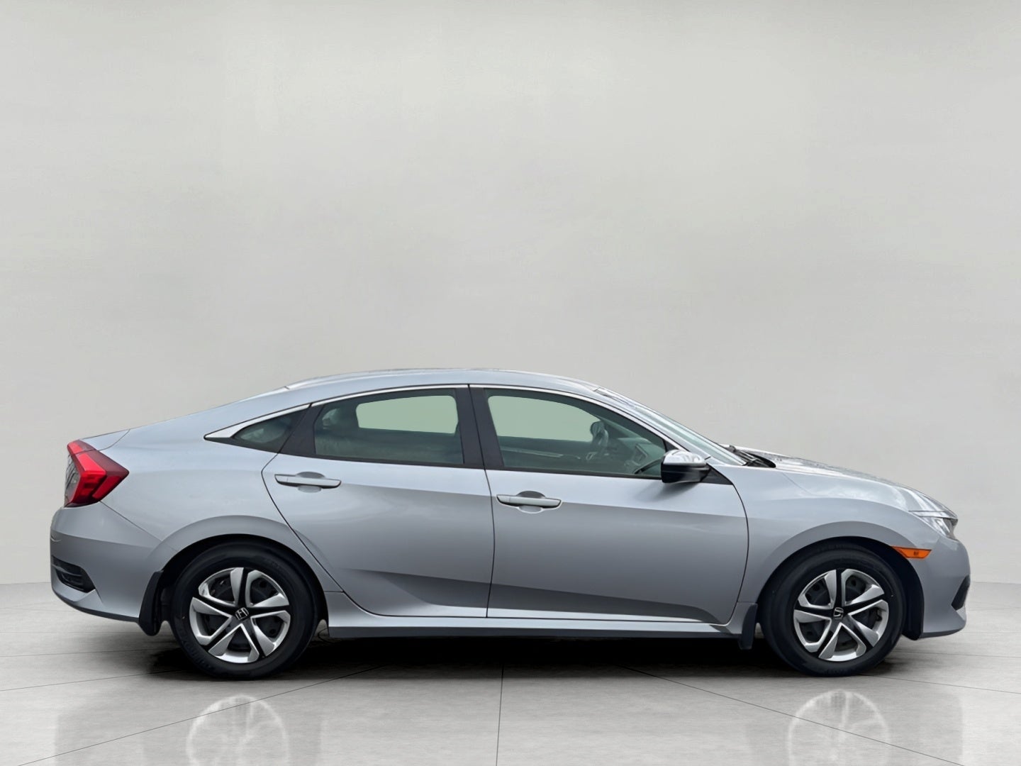 2018 Honda Civic Sedan LX Manual