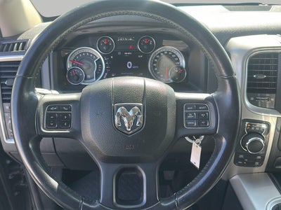 2016 RAM 1500 4WD Crew Cab 140.5 Big Horn