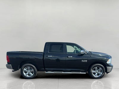 2016 RAM 1500 4WD Crew Cab 140.5 Big Horn