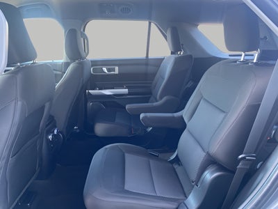 2022 Ford Explorer XLT 4WD