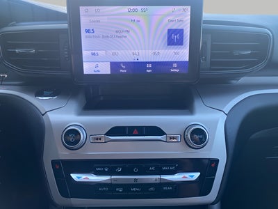2022 Ford Explorer XLT 4WD