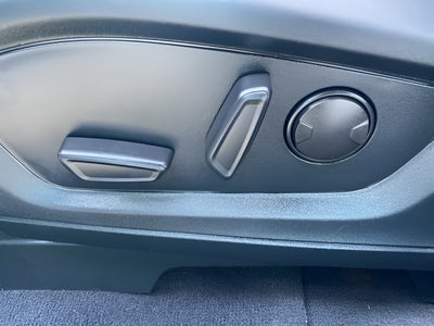 2022 Ford Explorer XLT 4WD