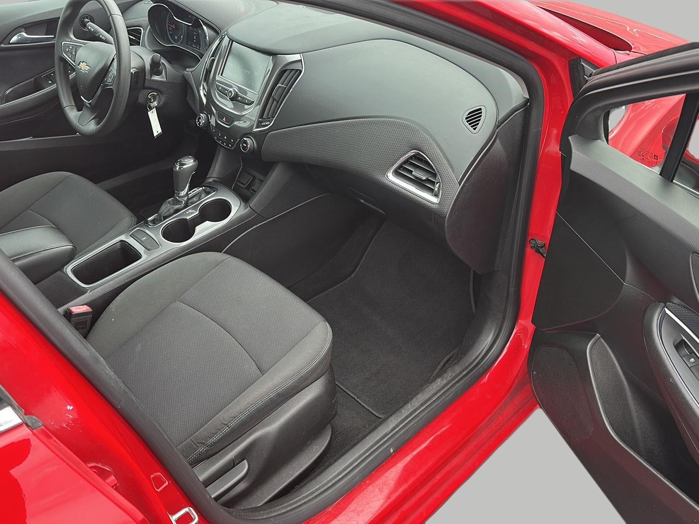 2017 Chevrolet Cruze 4dr Sdn 1.4L LT w/1SD