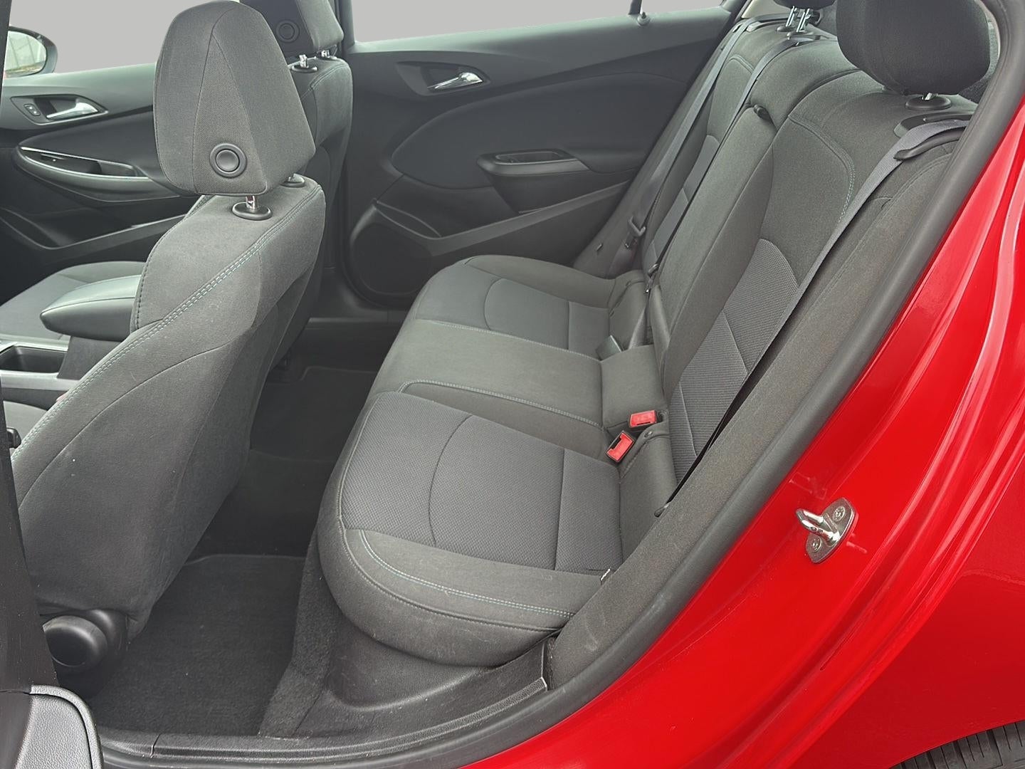 2017 Chevrolet Cruze 4dr Sdn 1.4L LT w/1SD