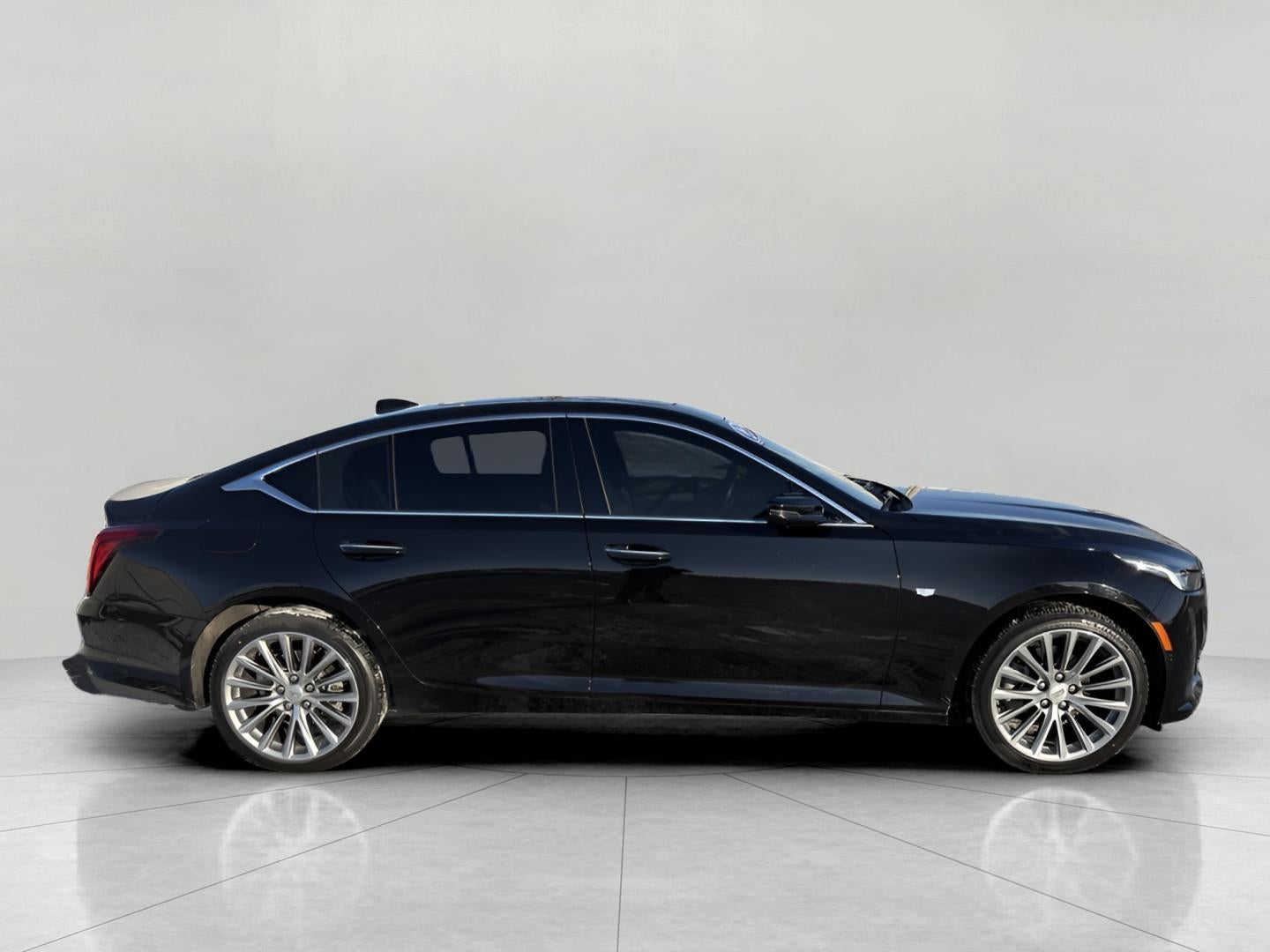 2022 Cadillac CT5 4dr Sdn Premium Luxury
