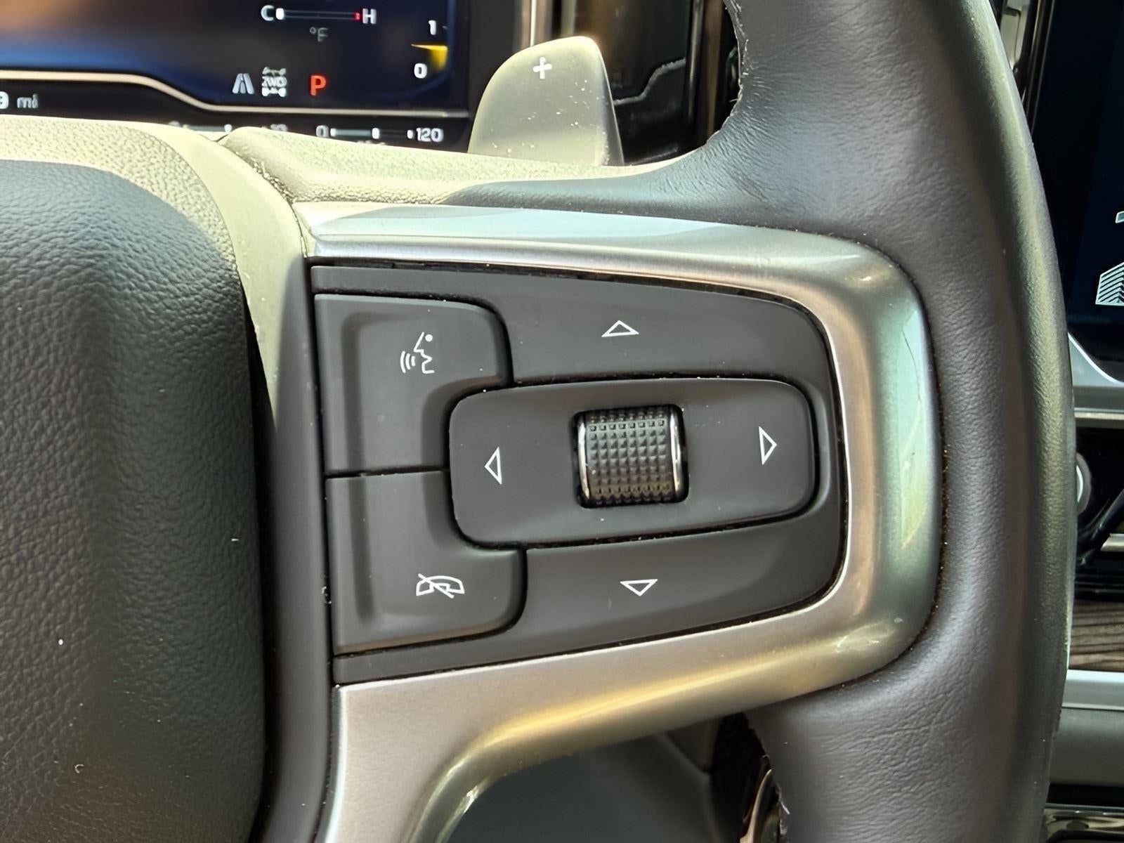 2022 Chevrolet Silverado 1500 4WD Crew Cab 147 RST