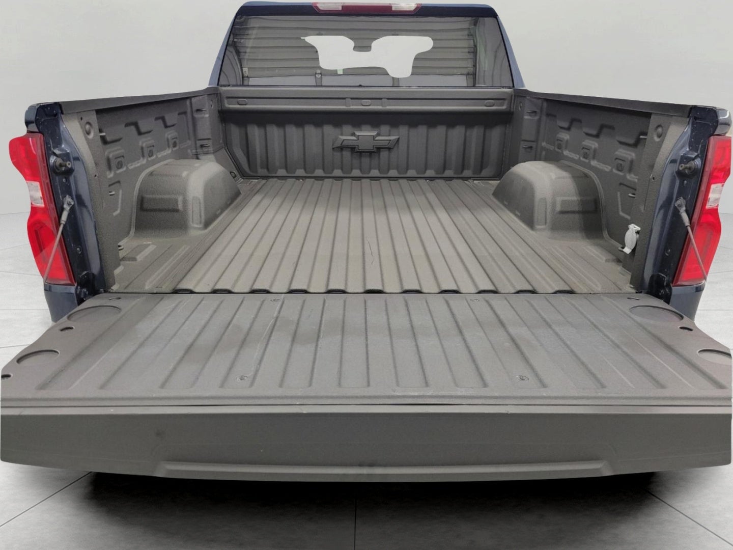 2022 Chevrolet Silverado 1500 4WD Crew Cab 147 RST