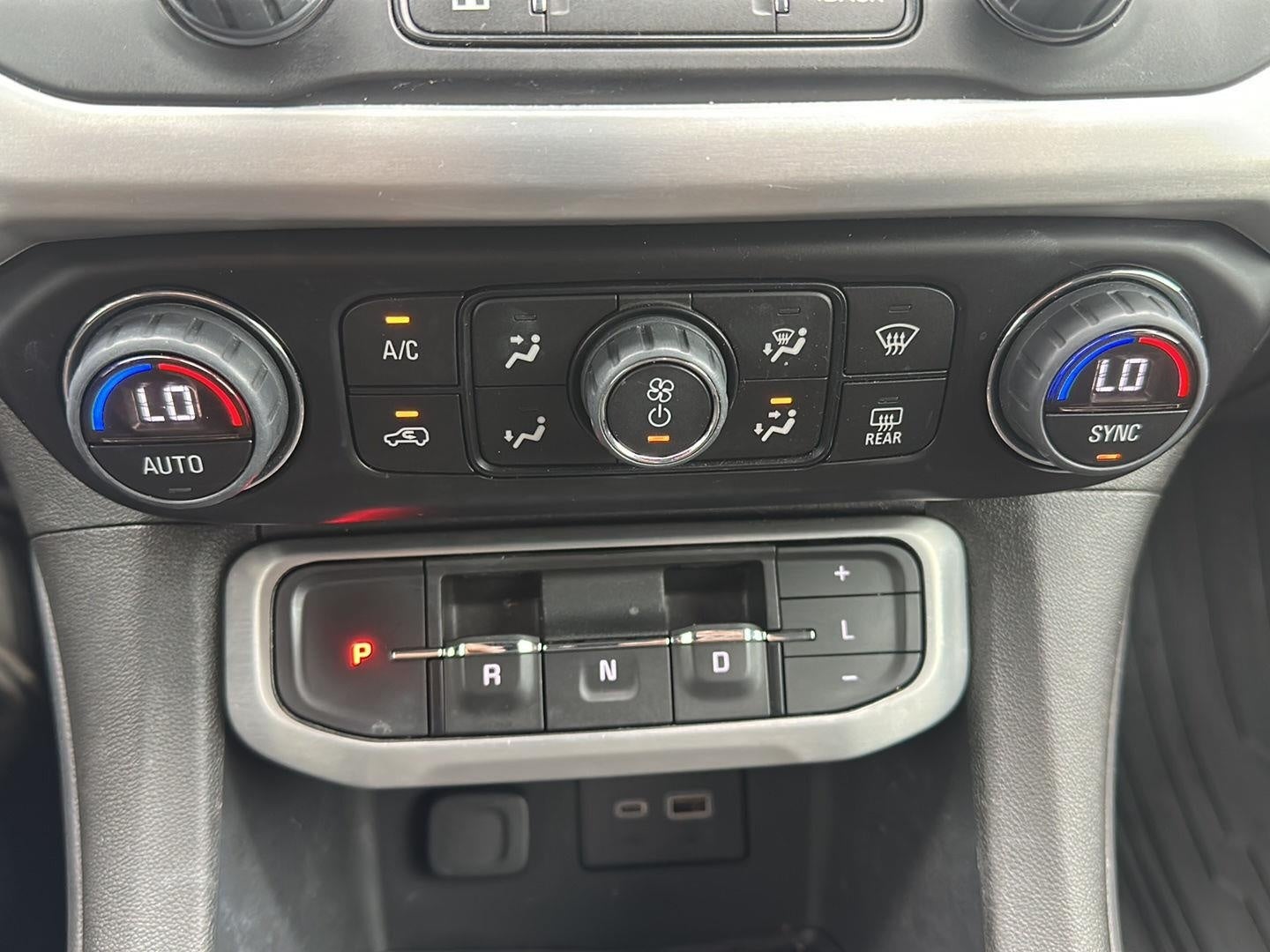 2023 GMC Acadia AWD 4dr SLE