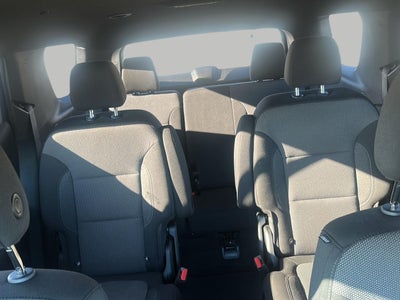 2023 Chevrolet Traverse AWD 4dr LT Cloth w/1LT