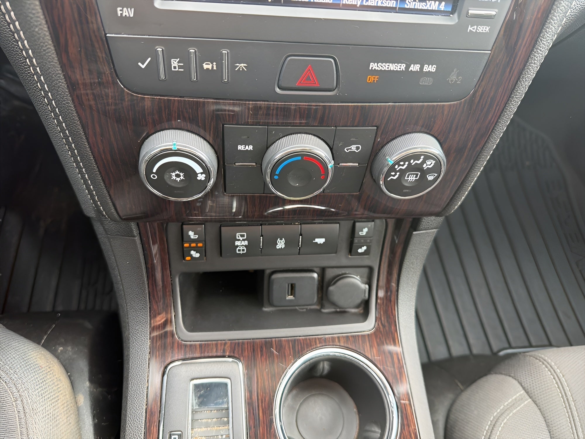 2017 Chevrolet Traverse AWD 4dr LT w/1LT