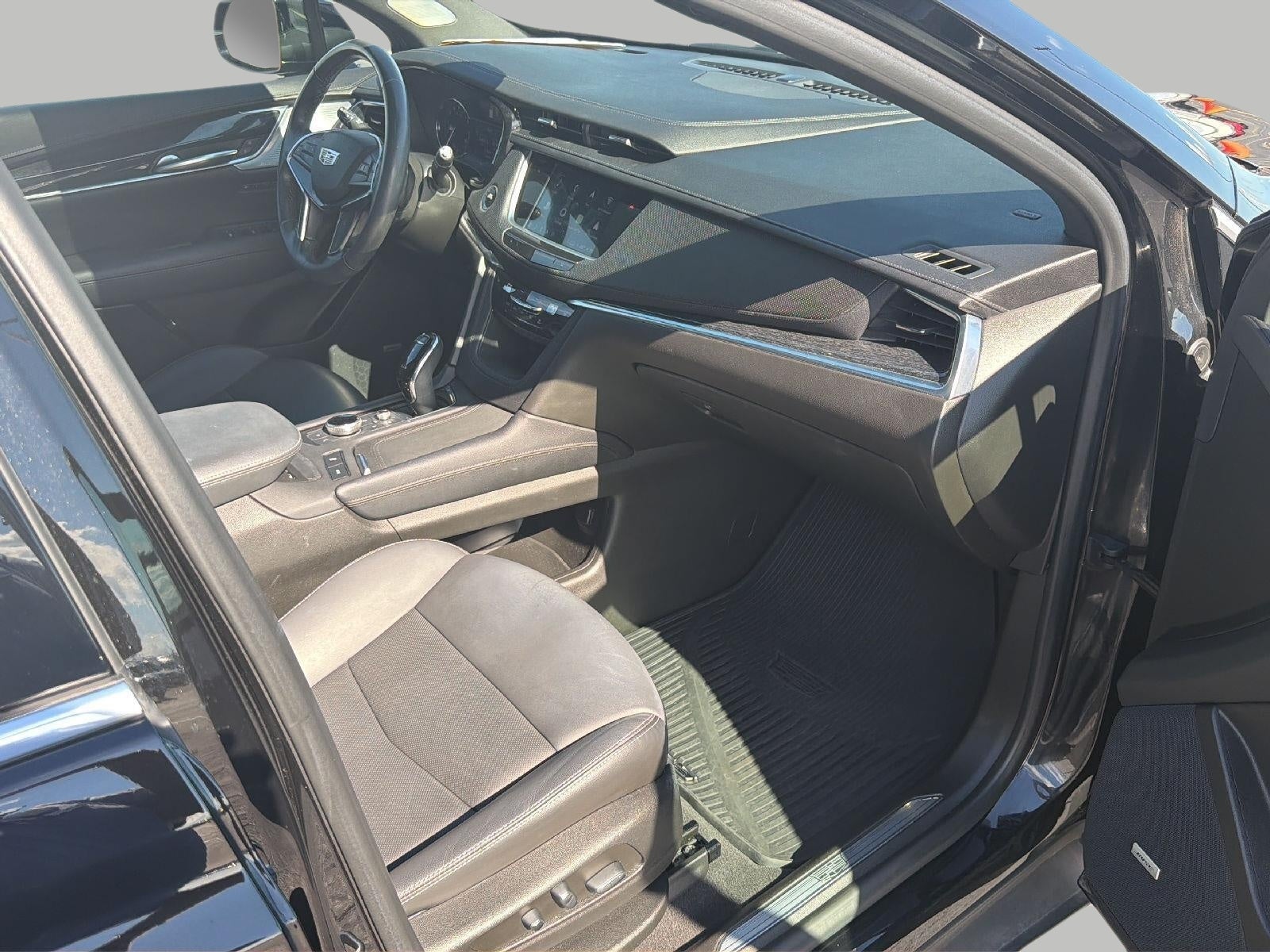 2023 Cadillac XT5 AWD 4dr Premium Luxury