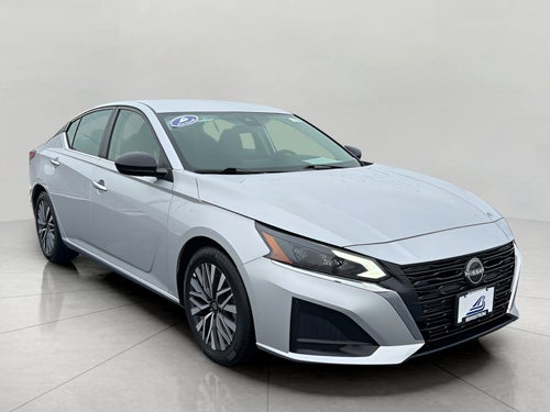 2024 Nissan Altima 2.5 SV Sedan