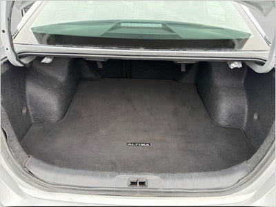 2024 Nissan Altima 2.5 SV Sedan