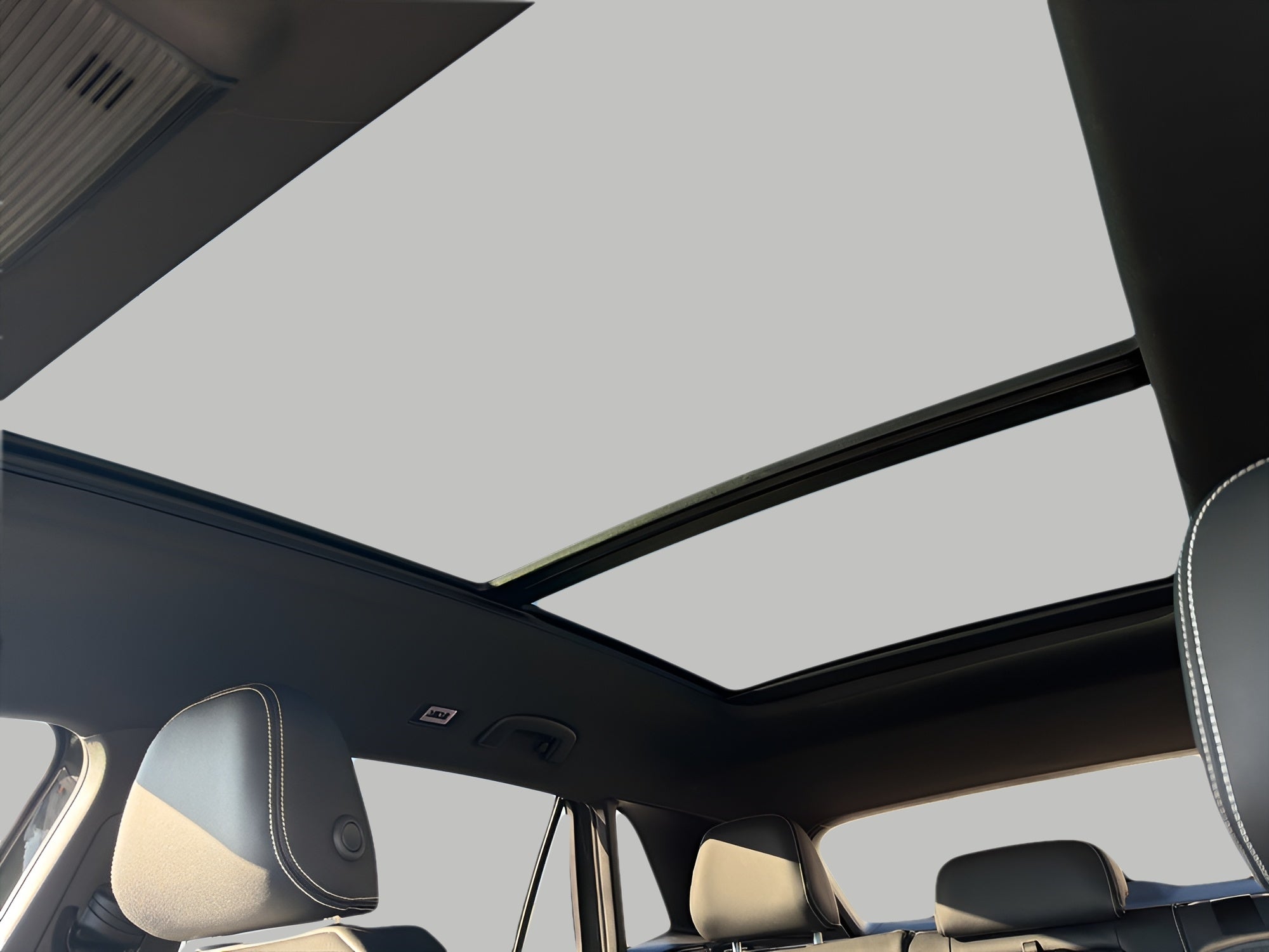 2026 Volkswagen Atlas Cross Sport 2.0T SEL R-Line Black 4MOTION