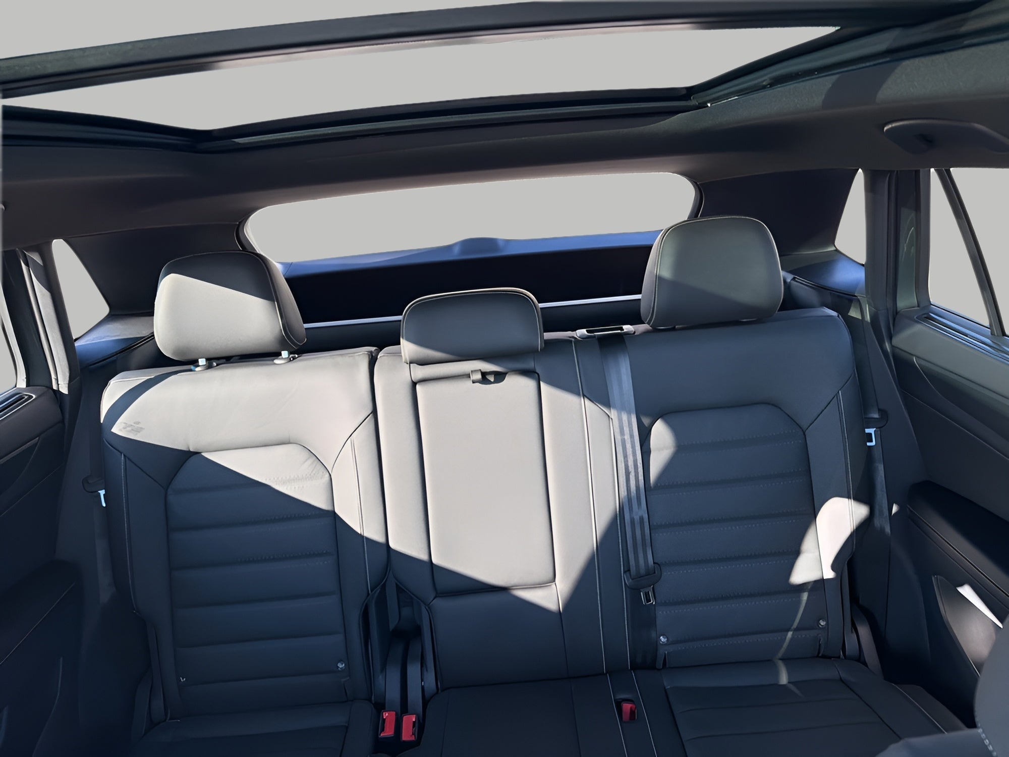 2026 Volkswagen Atlas Cross Sport 2.0T SEL R-Line Black 4MOTION