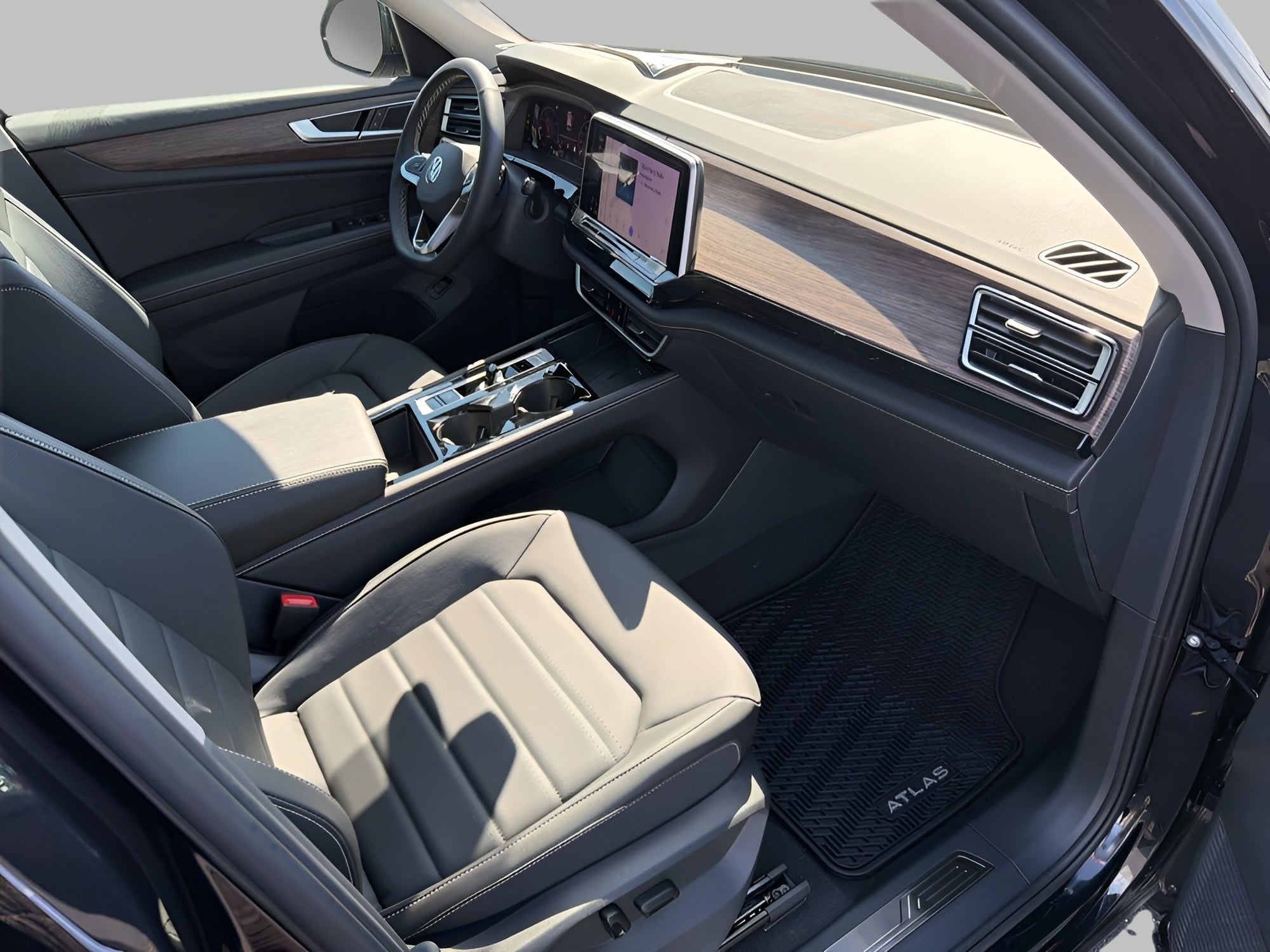 2026 Volkswagen Atlas 2.0T SEL 4MOTION