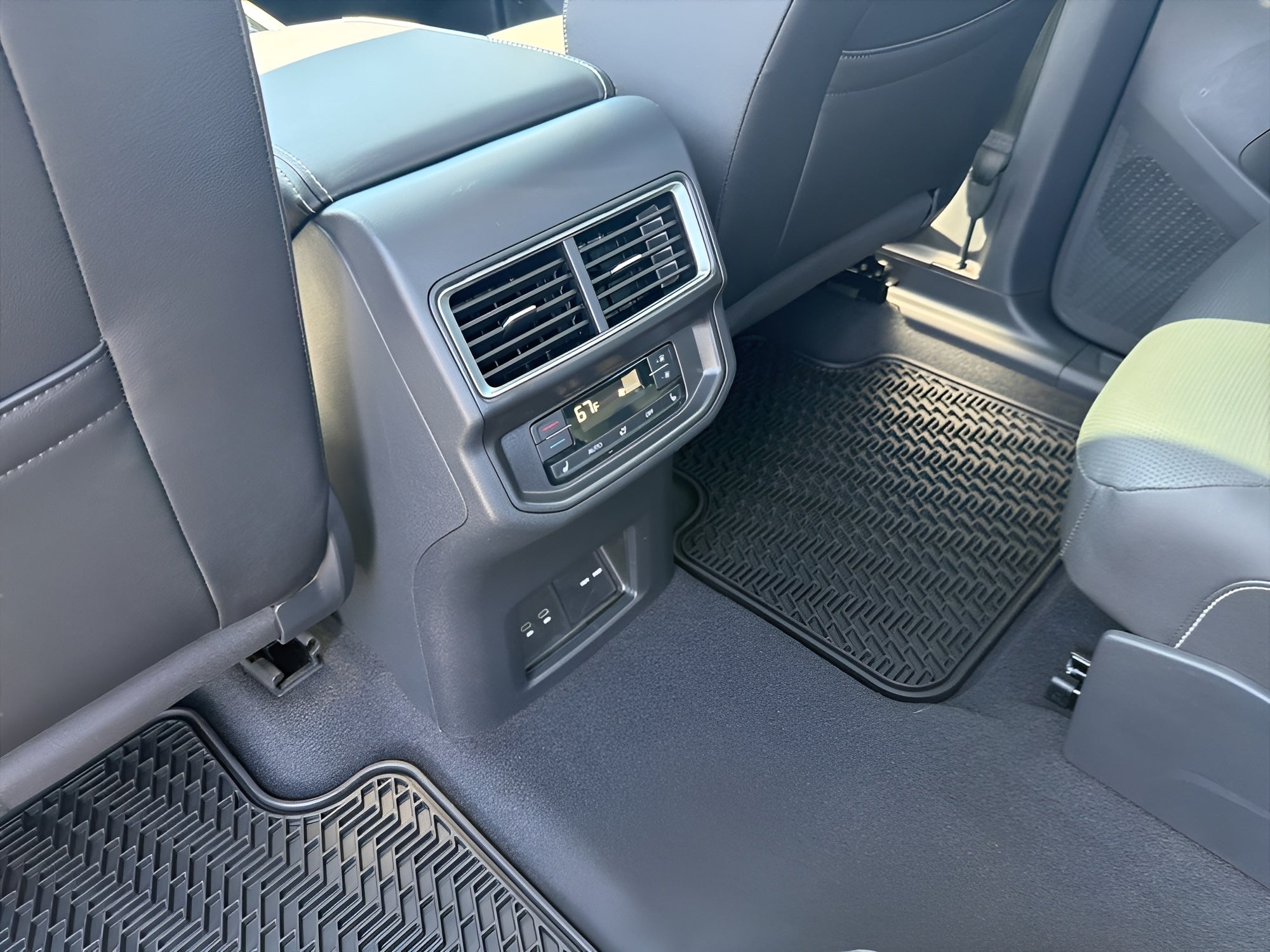 2026 Volkswagen Atlas 2.0T SEL 4MOTION