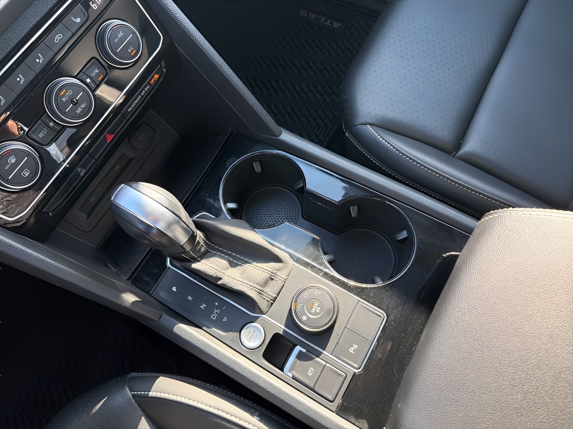 2021 Volkswagen Atlas 2021.5 2.0T SEL 4MOTION