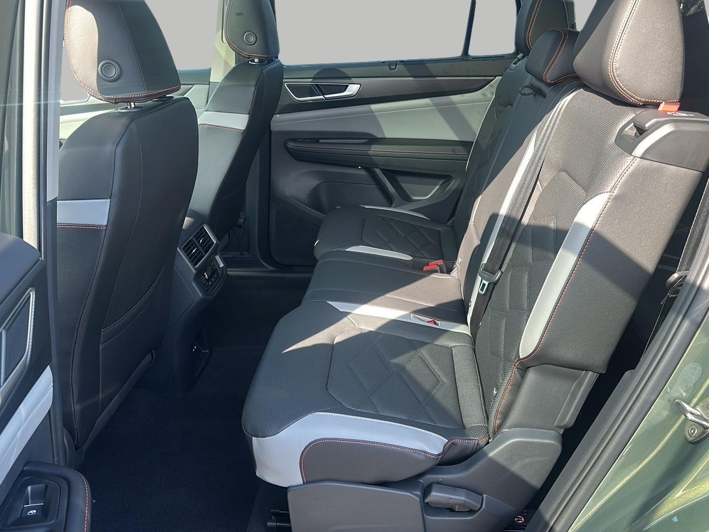2026 Volkswagen Atlas 2.0T Peak Edition 4MOTION