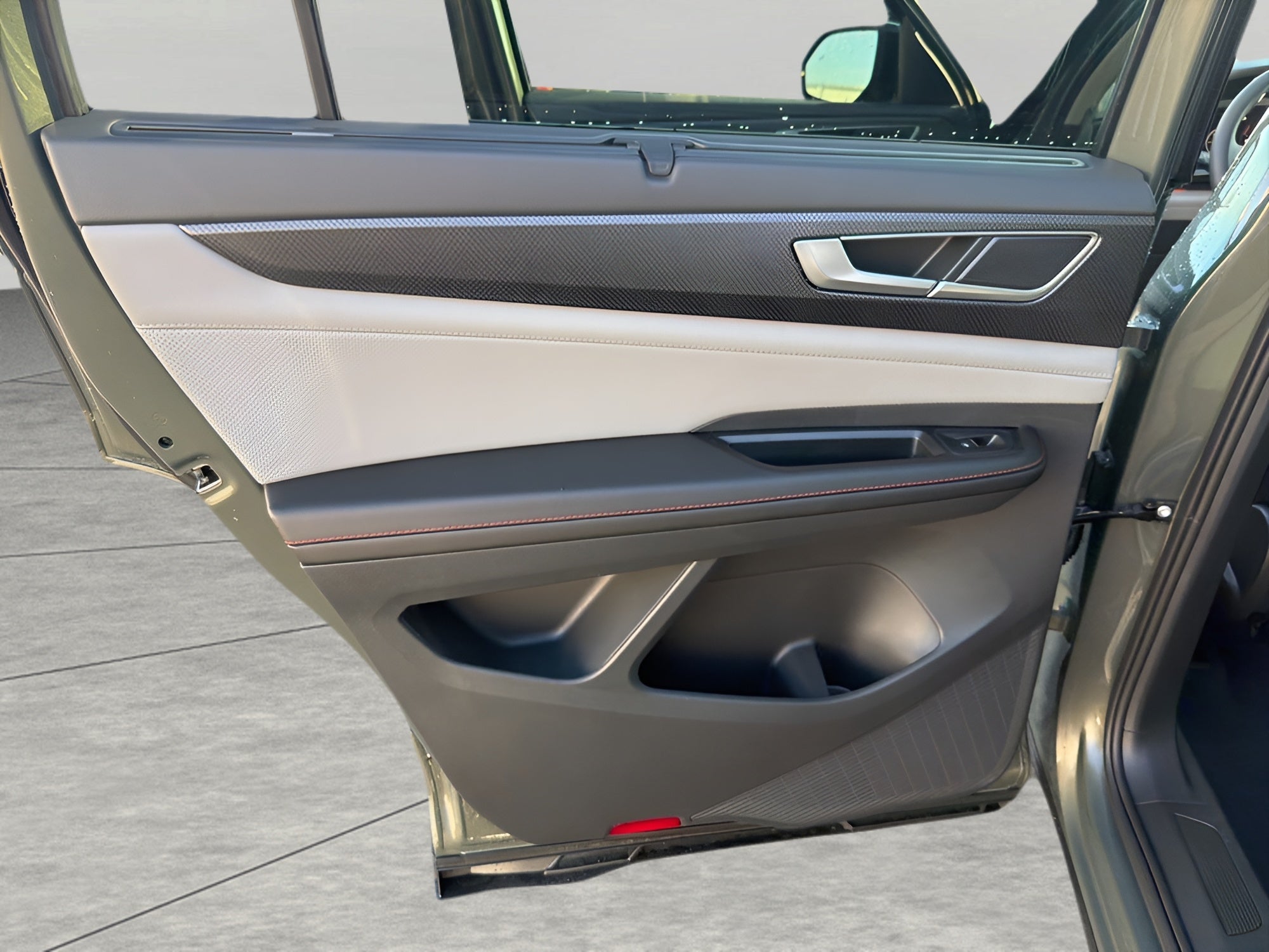 2026 Volkswagen Atlas 2.0T Peak Edition 4MOTION