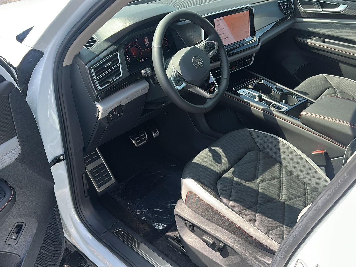 2026 Volkswagen Atlas 2.0T Peak Edition 4MOTION