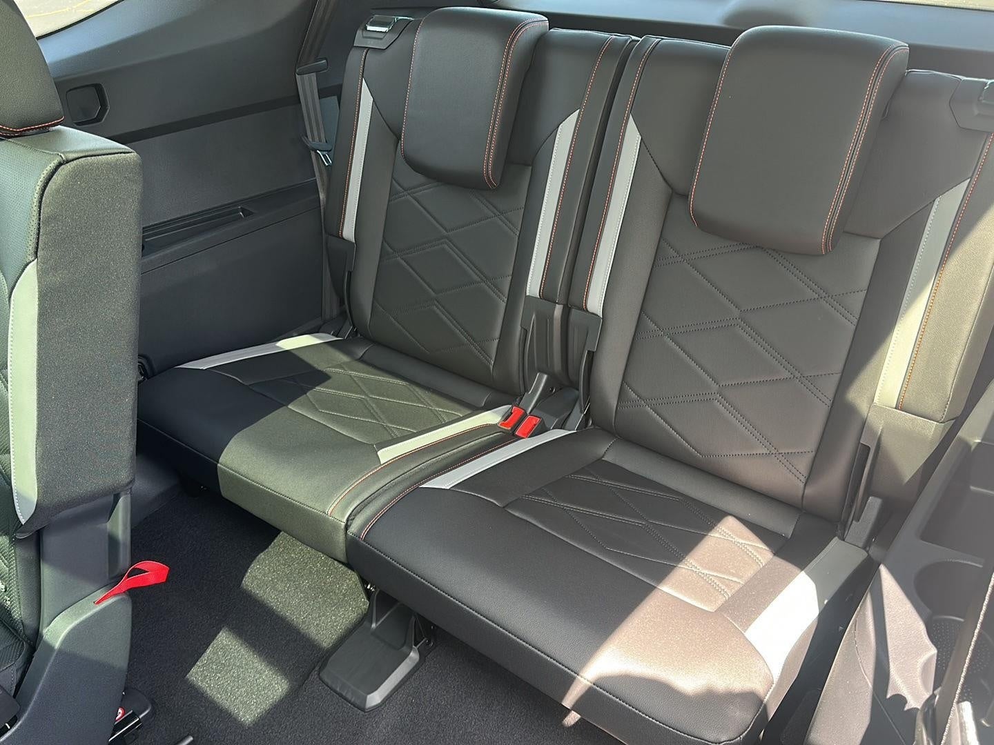 2026 Volkswagen Atlas 2.0T Peak Edition 4MOTION