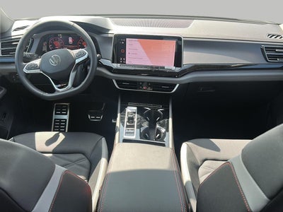 2026 Volkswagen Atlas 2.0T Peak Edition 4MOTION