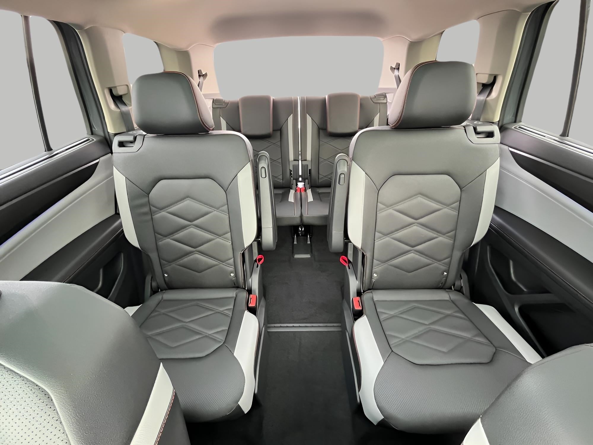 2026 Volkswagen Atlas 2.0T Peak Edition 4MOTION