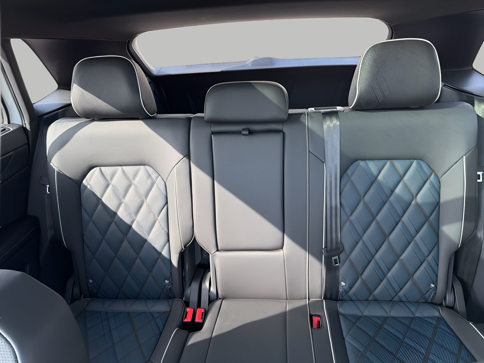 2026 Volkswagen Atlas Cross Sport 2.0T SEL Premium R-Line 4MOTION