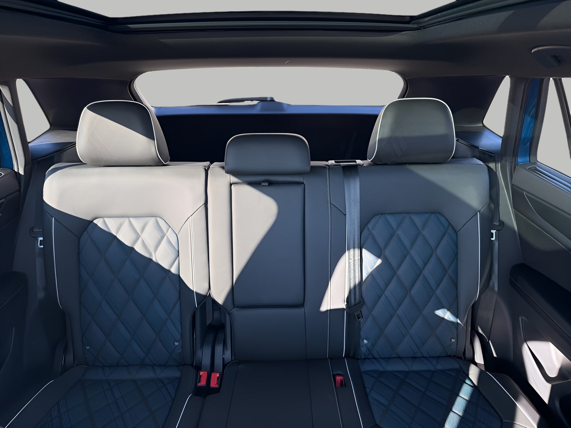 2026 Volkswagen Atlas Cross Sport 2.0T SEL Premium R-Line 4MOTION