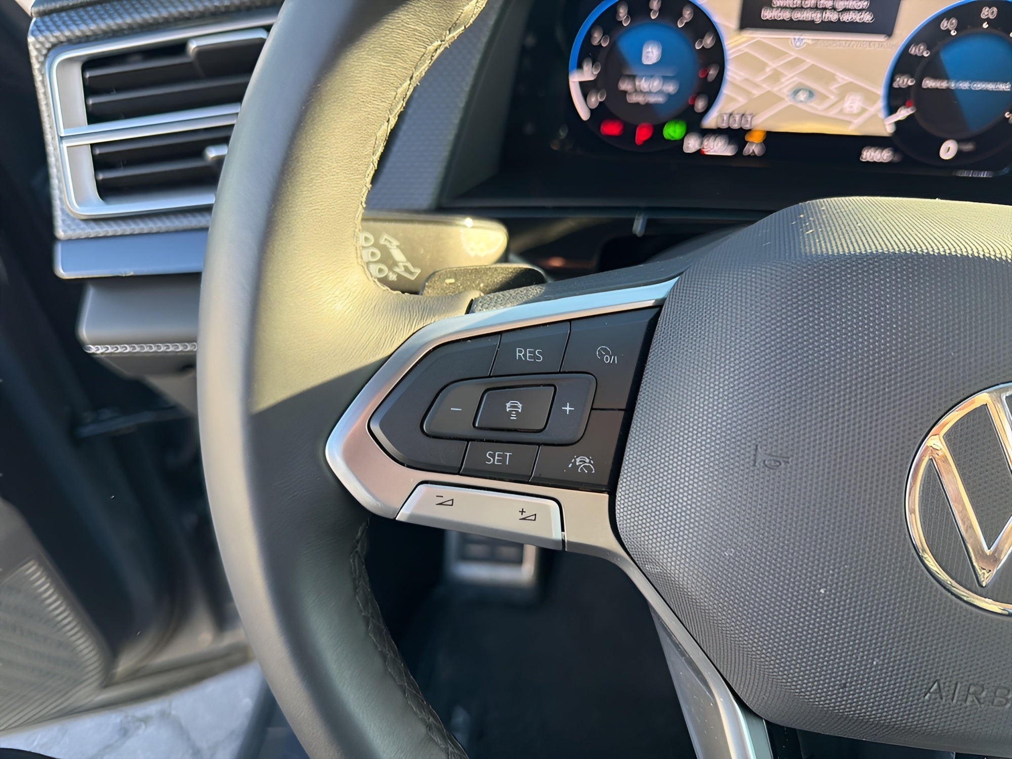 2026 Volkswagen Atlas Cross Sport 2.0T SEL Premium R-Line 4MOTION