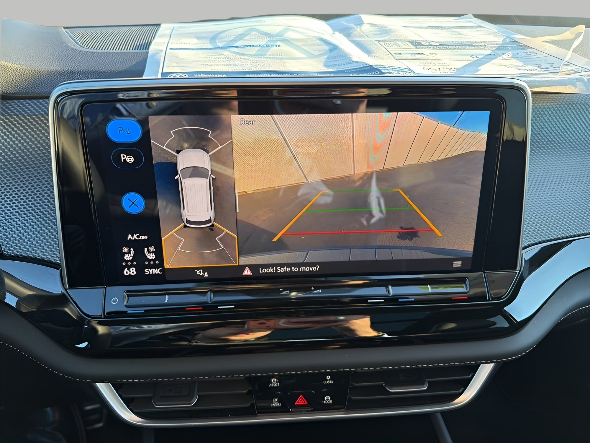 2026 Volkswagen Atlas Cross Sport 2.0T SEL Premium R-Line 4MOTION