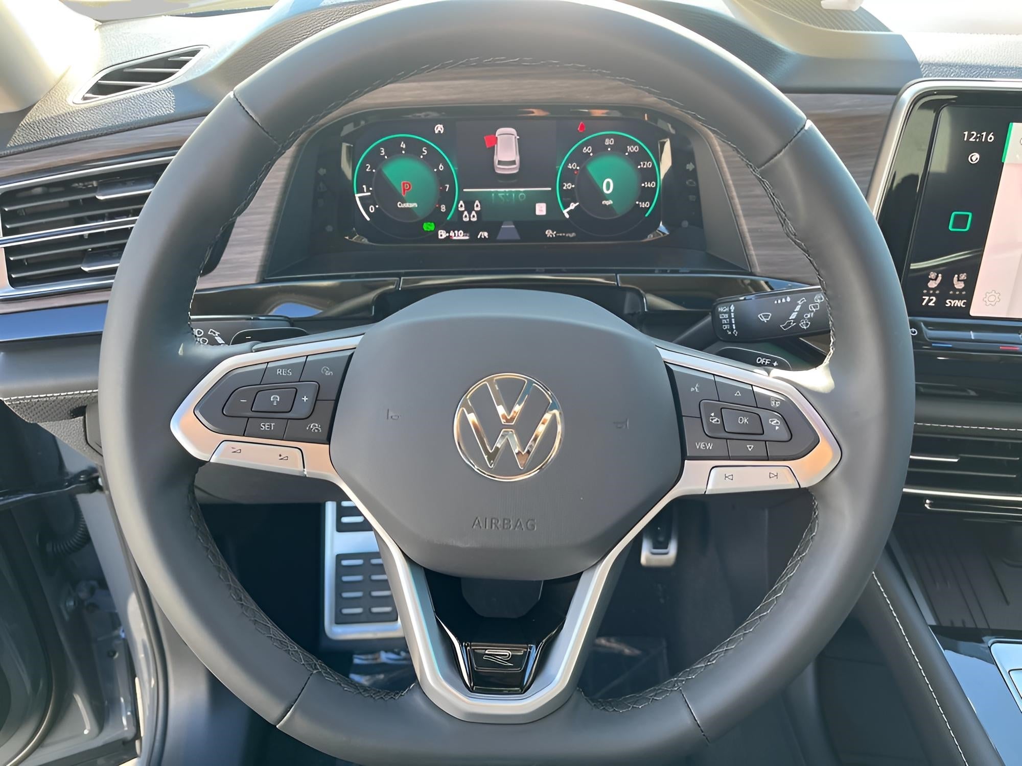 2026 Volkswagen Atlas 2.0T SEL Premium R-Line 4MOTION