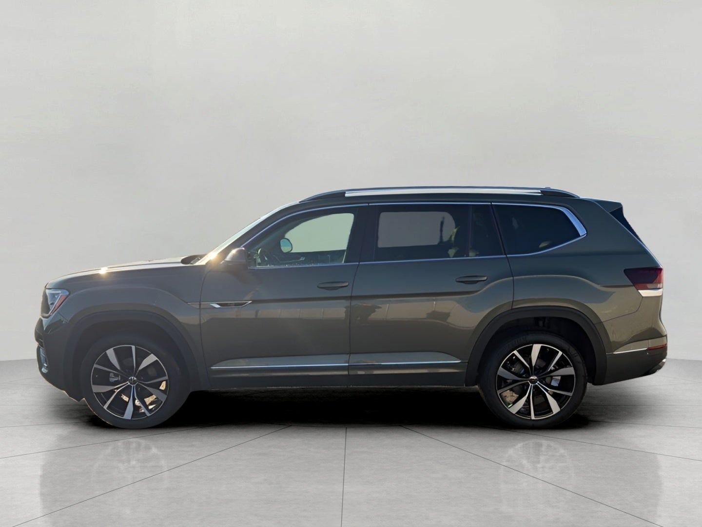 2026 Volkswagen Atlas 2.0T SEL Premium R-Line 4MOTION