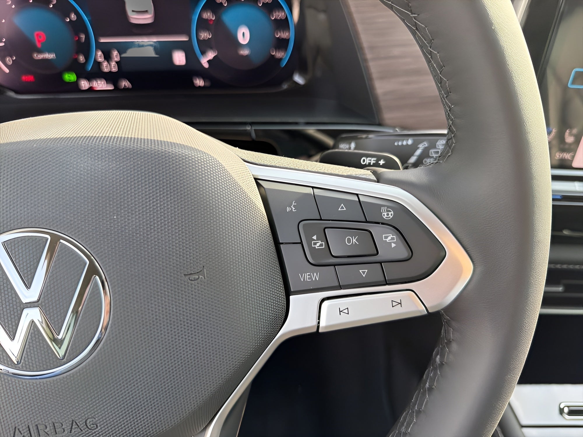 2026 Volkswagen Atlas 2.0T SEL Premium R-Line 4MOTION