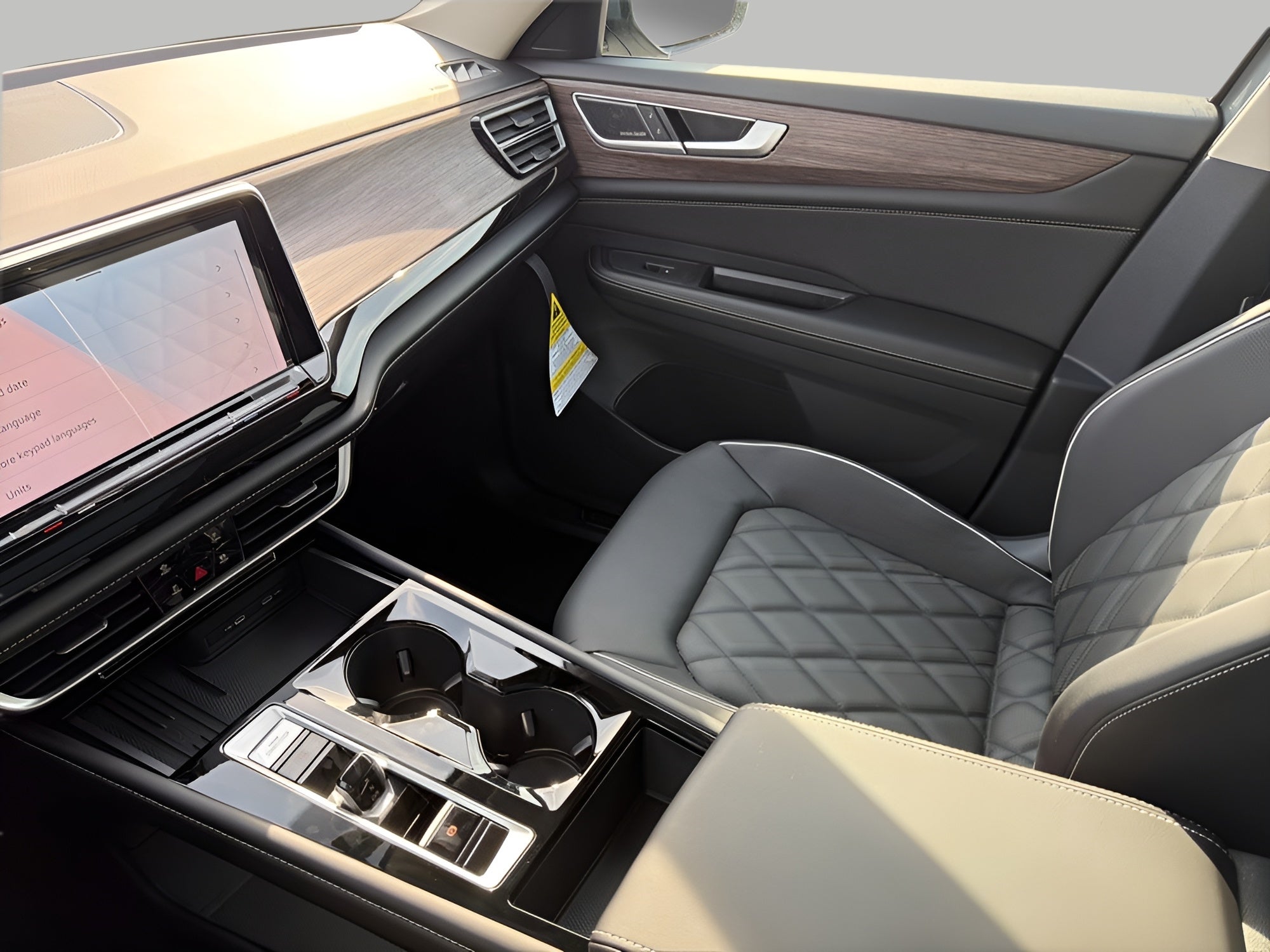 2026 Volkswagen Atlas 2.0T SEL Premium R-Line 4MOTION