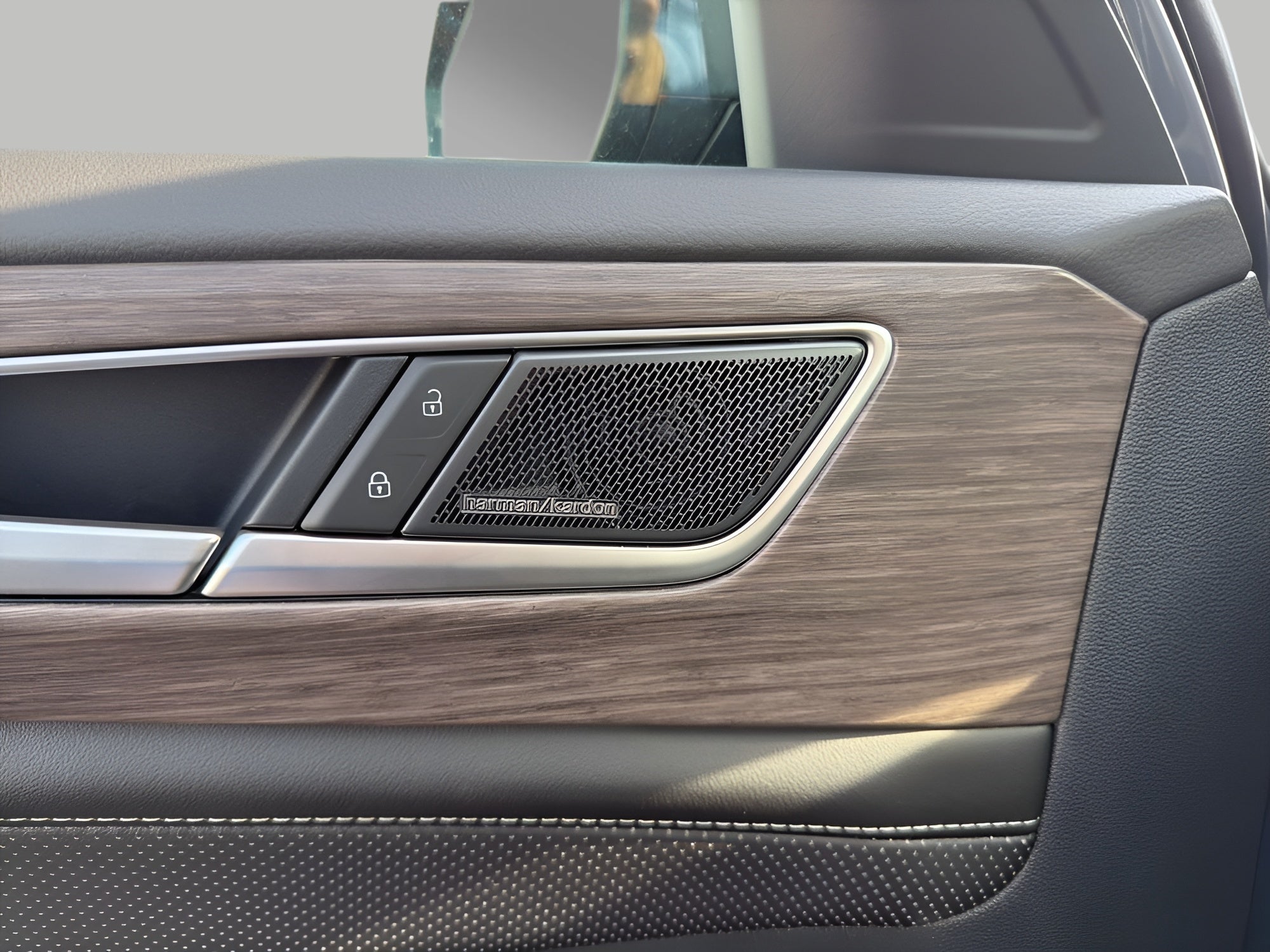 2026 Volkswagen Atlas 2.0T SEL Premium R-Line 4MOTION