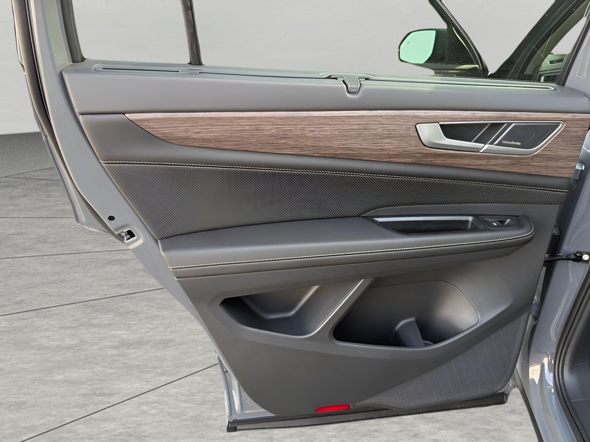 2026 Volkswagen Atlas 2.0T SEL Premium R-Line 4MOTION