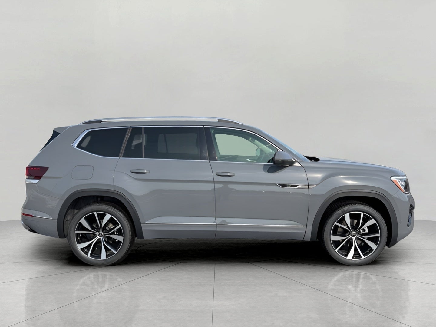 2026 Volkswagen Atlas 2.0T SEL Premium R-Line 4MOTION