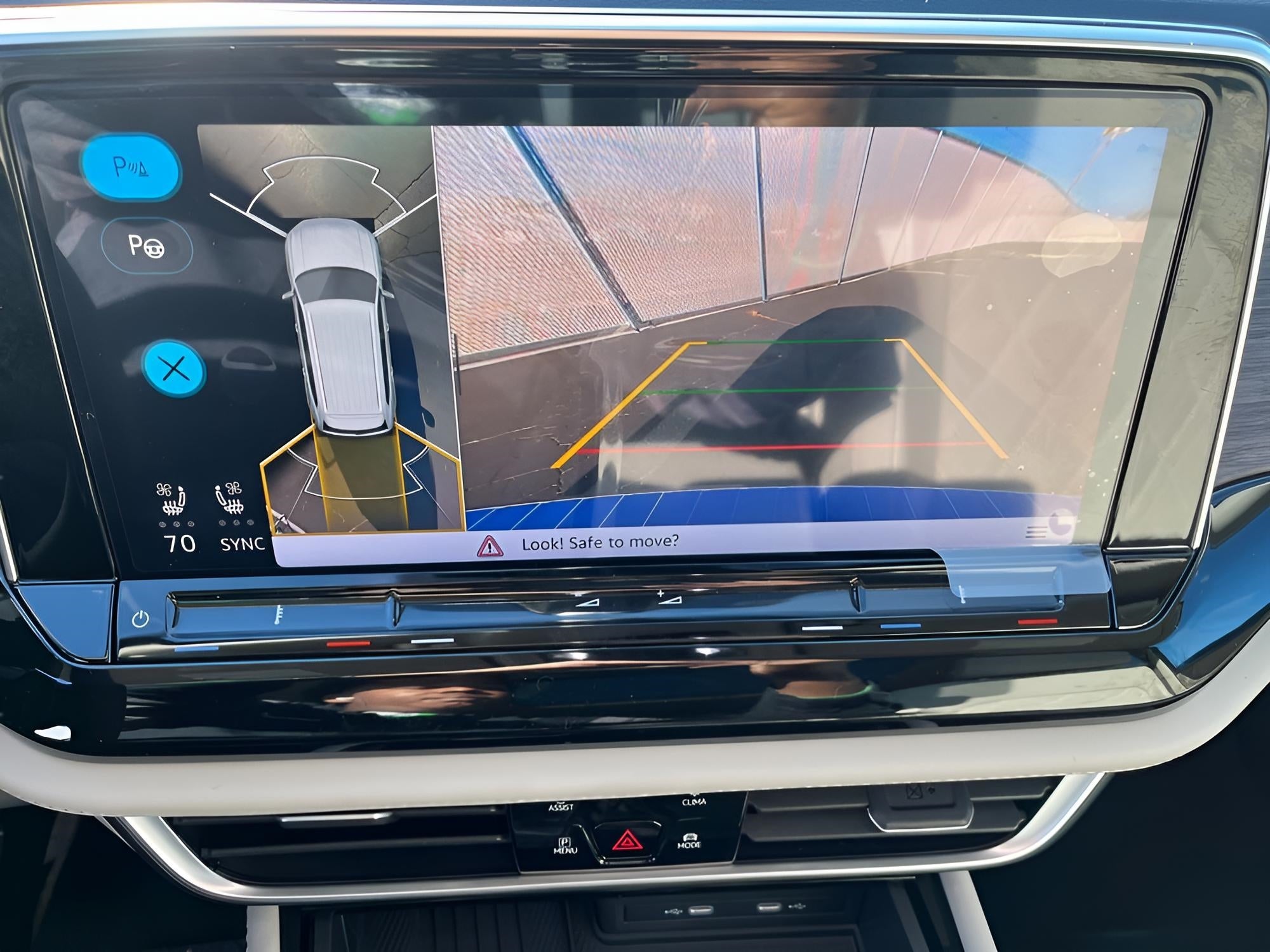 2026 Volkswagen Atlas 2.0T SEL Premium R-Line 4MOTION