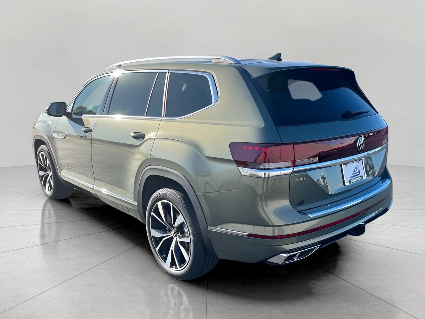 2026 Volkswagen Atlas 2.0T SEL Premium R-Line 4MOTION