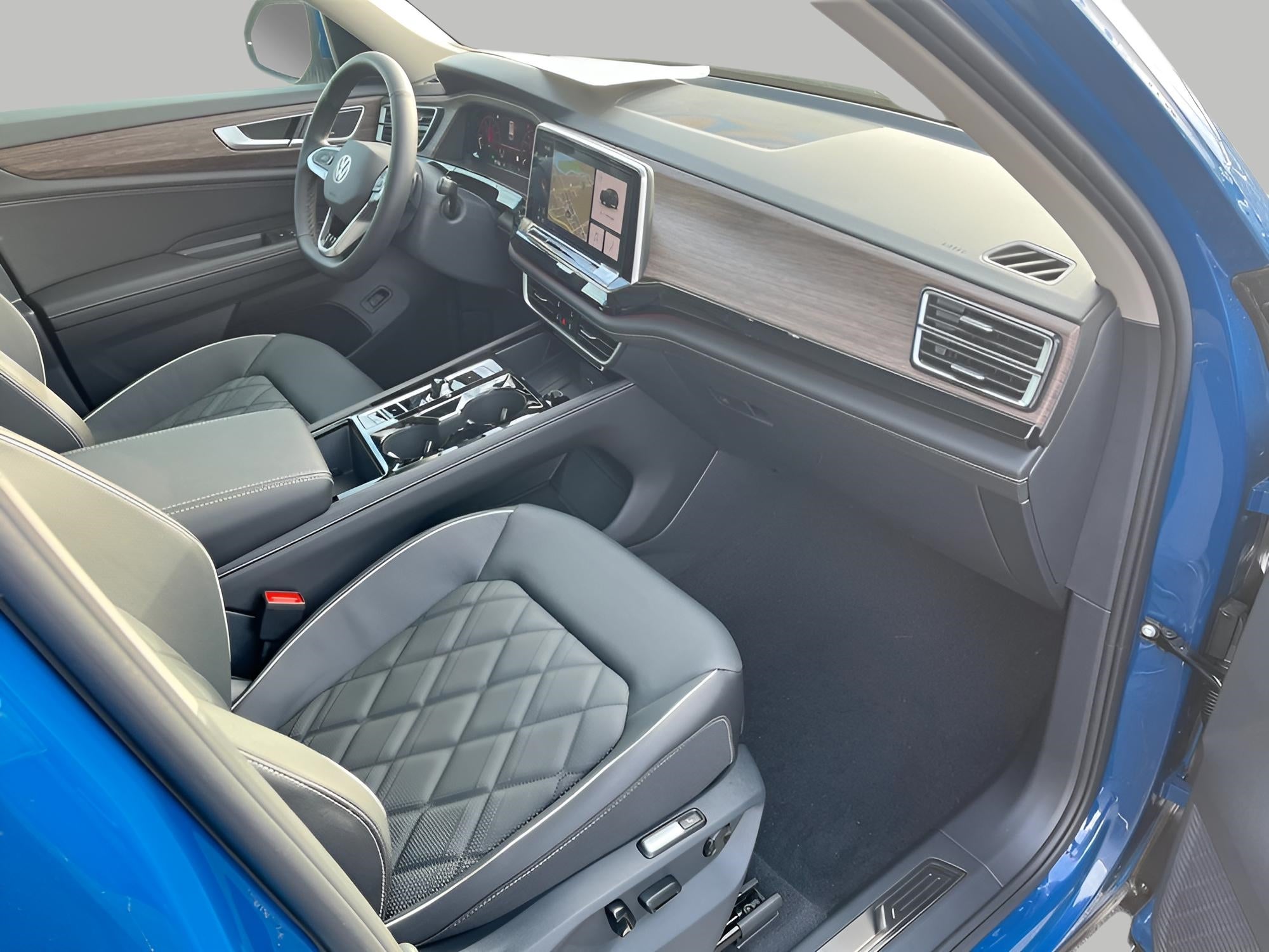 2026 Volkswagen Atlas 2.0T SEL Premium R-Line 4MOTION