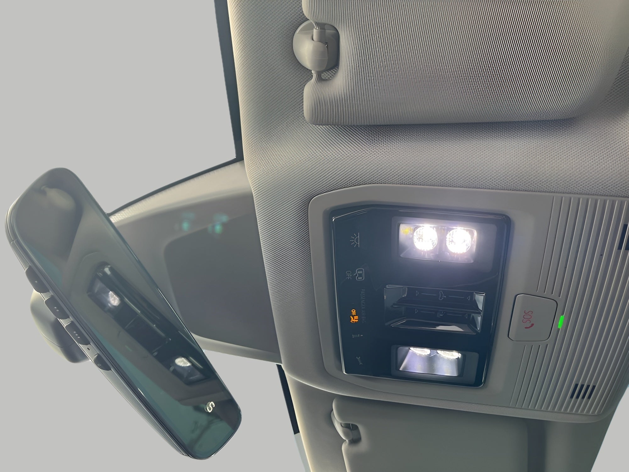 2026 Volkswagen Atlas 2.0T SEL Premium R-Line 4MOTION