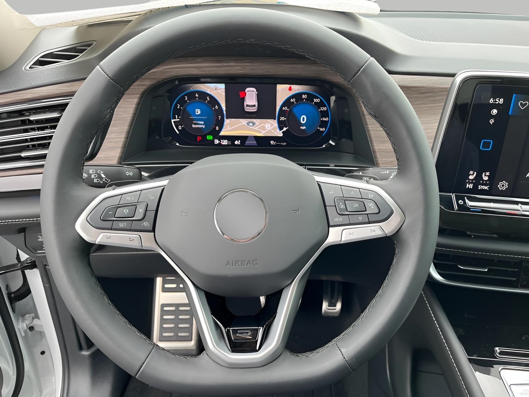 2026 Volkswagen Atlas 2.0T SEL Premium R-Line 4MOTION