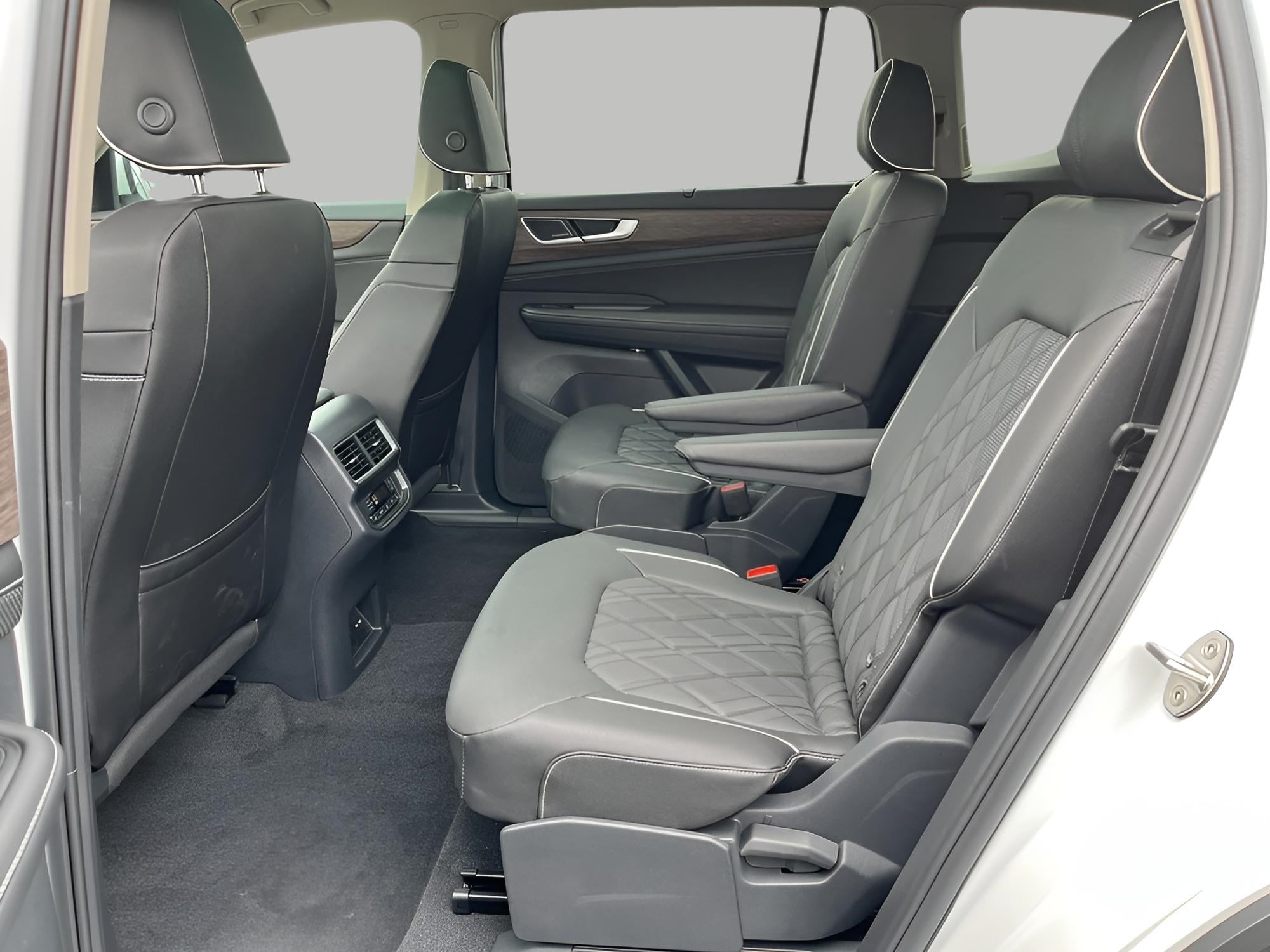 2026 Volkswagen Atlas 2.0T SEL Premium R-Line 4MOTION