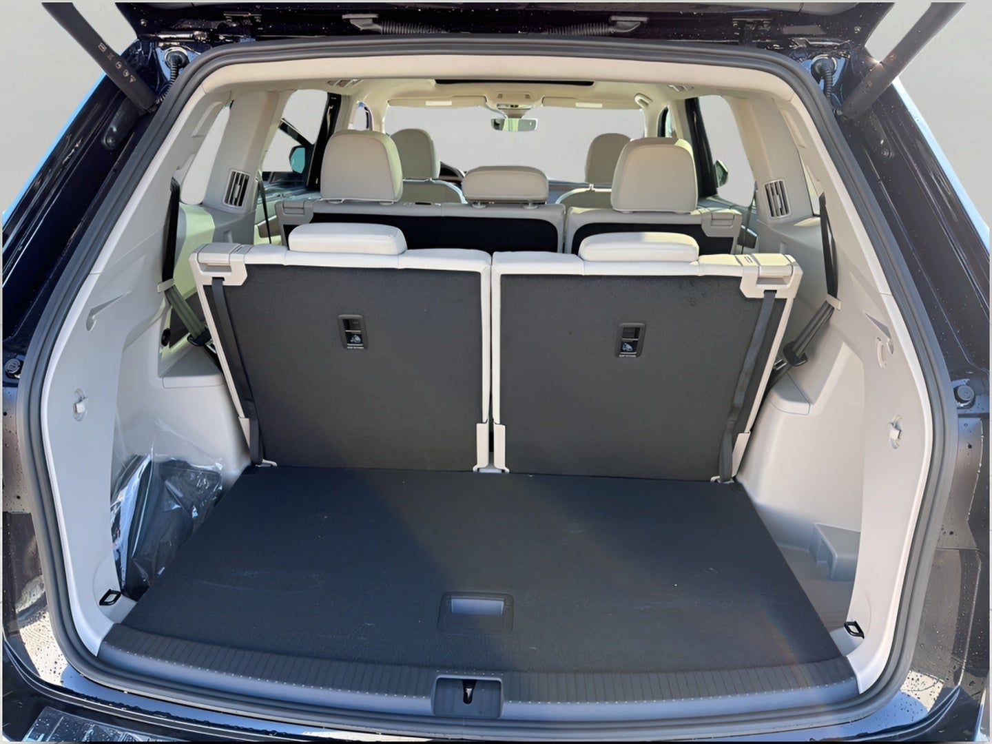 2026 Volkswagen Atlas 2.0T SEL Premium R-Line 4MOTION