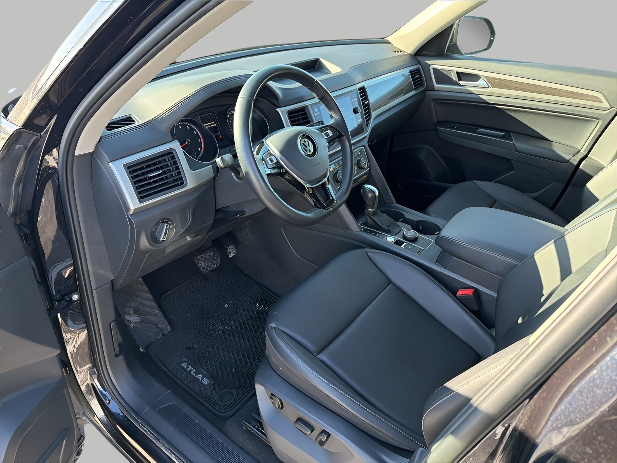 2026 Volkswagen Atlas 2.0T SEL Premium R-Line 4MOTION