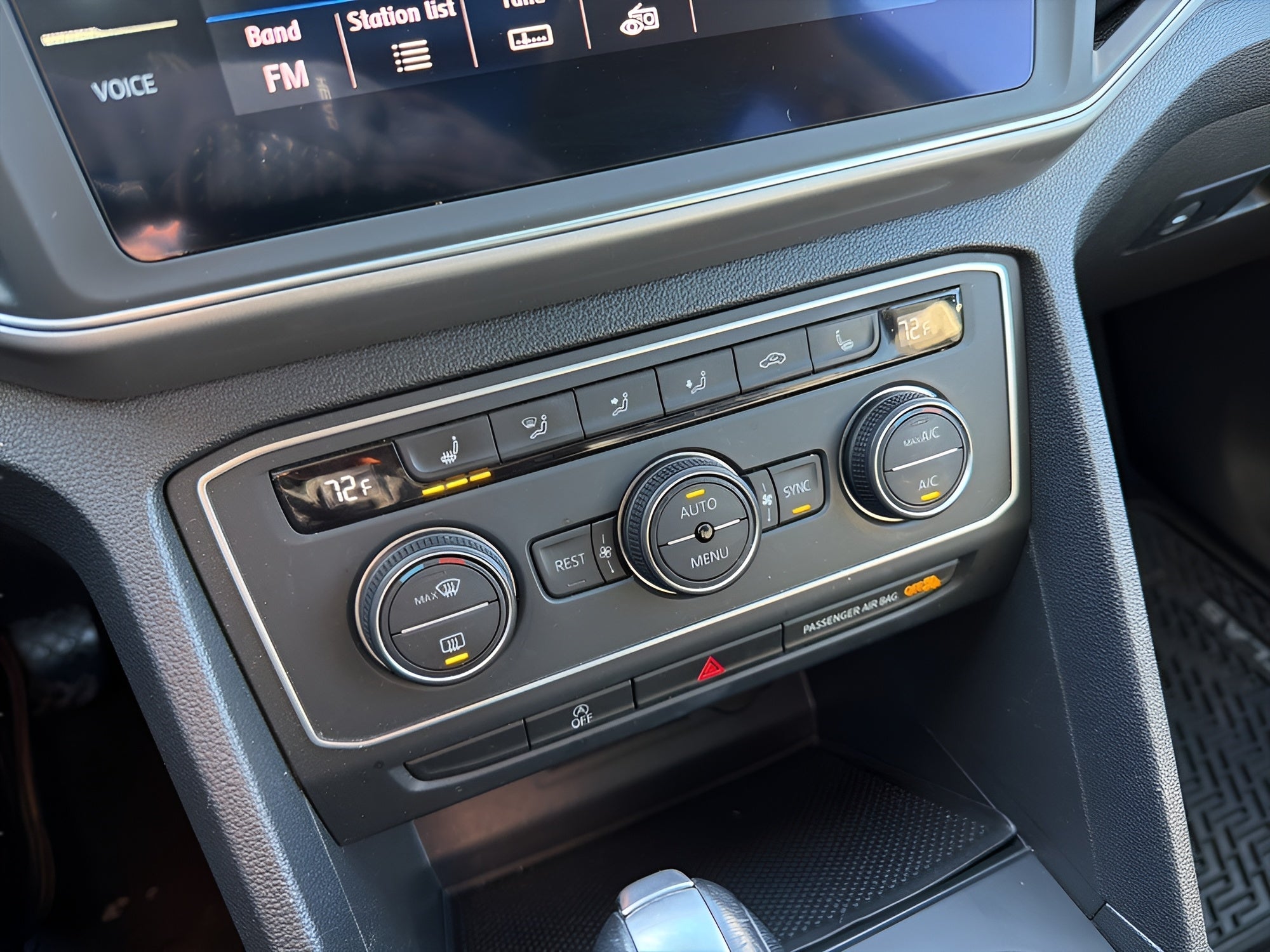 2026 Volkswagen Atlas 2.0T SEL Premium R-Line 4MOTION